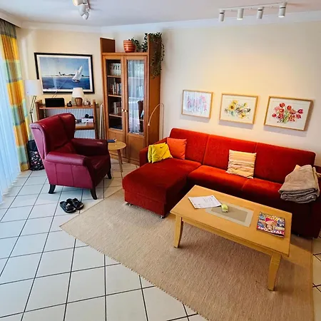 Rosenhus 3 Apartment
